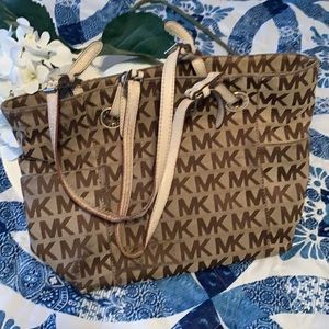 Michael Kors bag